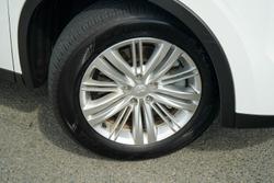 2023 Mitsubishi Outlander LS
