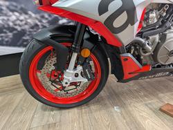 2021 APRILIA TUONO LAMS SILVER
