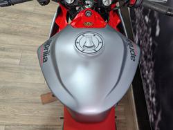 2021 APRILIA TUONO LAMS SILVER