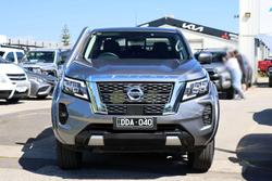 2023 Nissan Navara ST-X