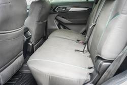 2022 Isuzu MU-X LS-U