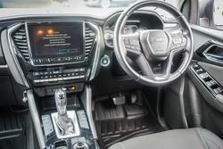 2022 Isuzu MU-X LS-U