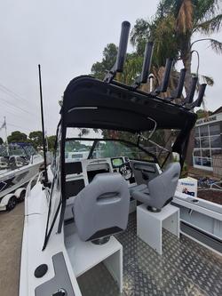 2026 QUINTREX 660 Trident