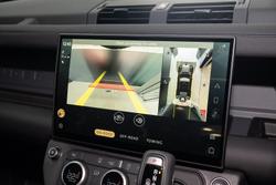 2026 Land Rover Defender 110 P425 X-Dynamic SE