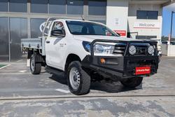 2020 Toyota Hilux SR