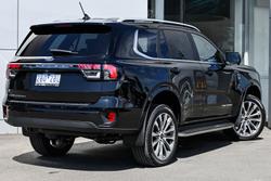 2024 Ford Everest Platinum