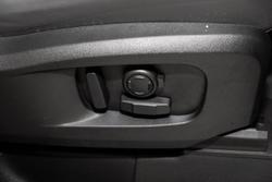 2026 Land Rover Defender 110 D350 X-Dynamic HSE