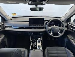 2025 Mitsubishi Outlander Aspire