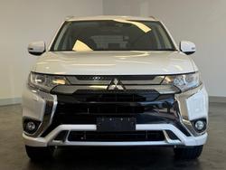 2020 Mitsubishi Outlander PHEV ES ADAS