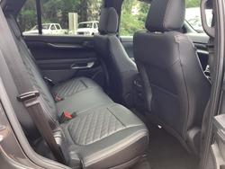 2023 Ford Everest Platinum