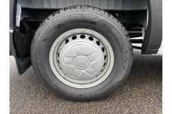 2025 LDV Deliver 9 LWB Mid Roof