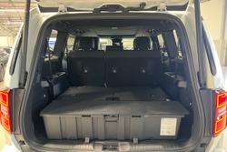 2025 Toyota Landcruiser Prado Kakadu