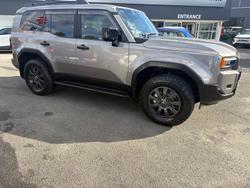 2024 Toyota Landcruiser Prado Altitude