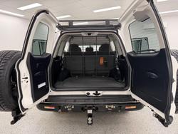 2020 Toyota Landcruiser GX VDJ200R 4X4 Dual Range Glacier White