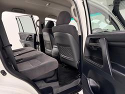 2020 Toyota Landcruiser GX VDJ200R 4X4 Dual Range Glacier White