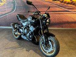 2025 Triumph Trident 800 Trident Black