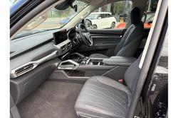 2025 LDV D90 Executive