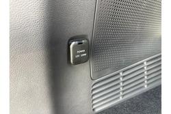 2025 LDV D90 Mode SV9A MY25 NATURAL WHITE (2D)