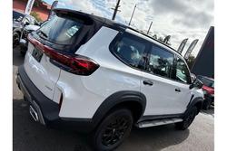 2025 LDV D90 Mode SV9A MY25 NATURAL WHITE (2D)