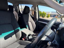 2015 Toyota Hilux SR5