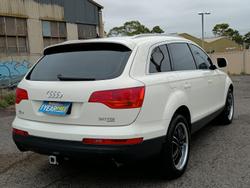 2006 Audi Q7 TDI Four Wheel Drive White