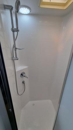 2021 GREAT AUSSIE 2OURER SINGLE BEDS