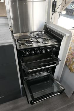 2021 GREAT AUSSIE 2OURER SINGLE BEDS