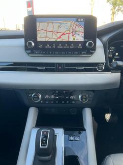 2025 Mitsubishi Outlander PHEV Exceed