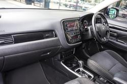 2019 Mitsubishi Outlander ES