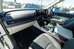 2022 Kia Carnival SLi