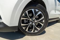 2022 Kia Carnival SLi