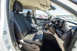 2022 Kia Carnival SLi