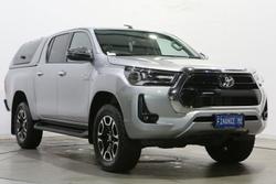 2020 Toyota Hilux SR5