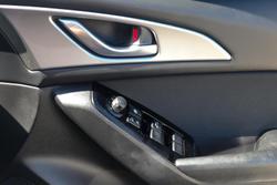 2018 Mazda 3 Maxx Sport