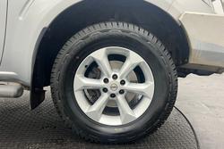 2014 Nissan Navara ST