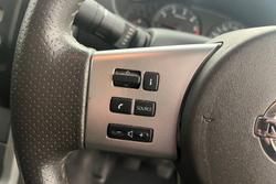 2014 Nissan Navara ST