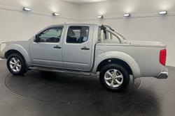 2014 Nissan Navara ST