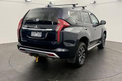 2021 Mitsubishi Pajero Sport GLS