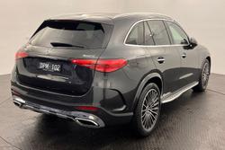 2025 Mercedes-Benz GLC-Class GLC300