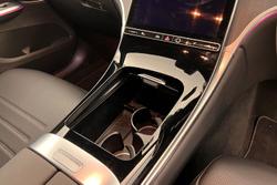 2025 Mercedes-Benz GLC-Class GLC300