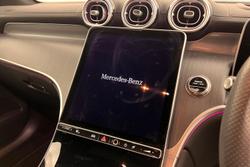 2025 Mercedes-Benz GLC-Class GLC300