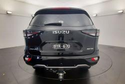 2022 Isuzu MU-X LS-T