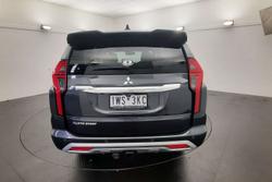 2023 Mitsubishi Pajero Sport GLS