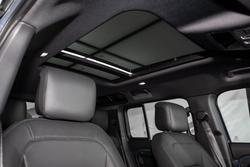 2026 Land Rover Defender 110 D350 X-Dynamic HSE