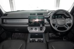 2026 Land Rover Defender 110 D350 X-Dynamic HSE