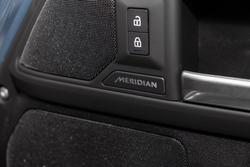 2026 Land Rover Defender 110 D350 X-Dynamic HSE