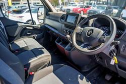 2024 Renault Master Pro 110kW