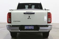2024 Mitsubishi Triton GLS