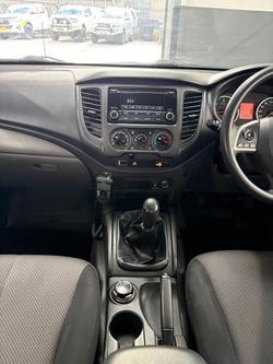 2015 Mitsubishi Triton GLX