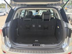 2025 Ford Everest Ambiente